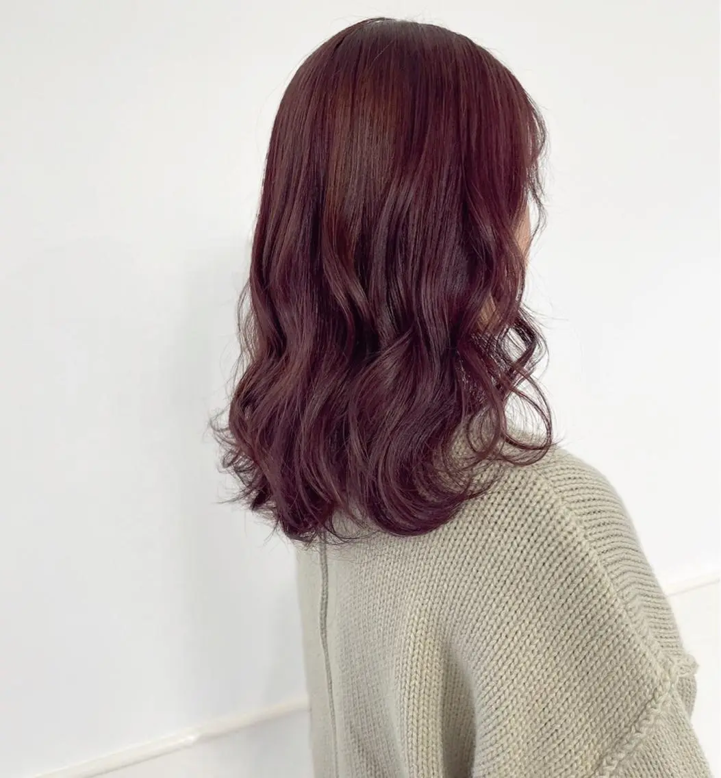 ミディアム Okamura Chisatoのヘアスタイル