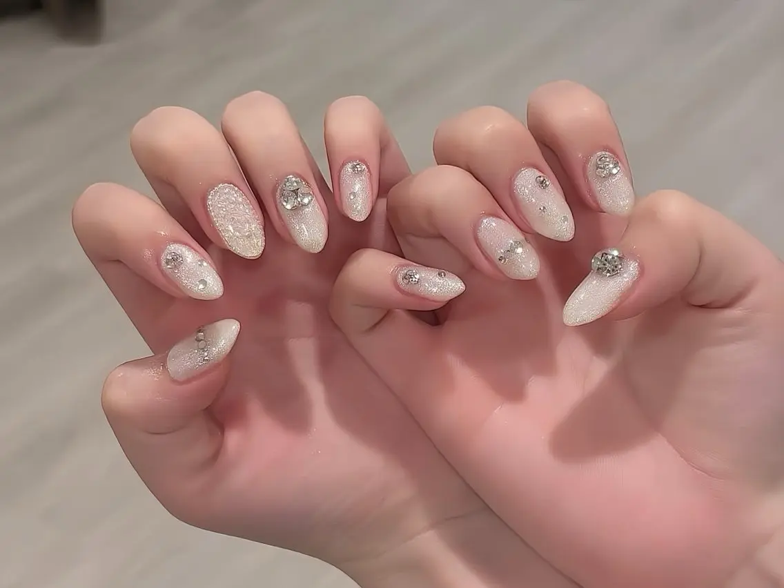 ネイル アートネイル 長さ出し ガーリー 韓国ネイル 持ち込み Rin Nail 新大久保店のネイルデザイン