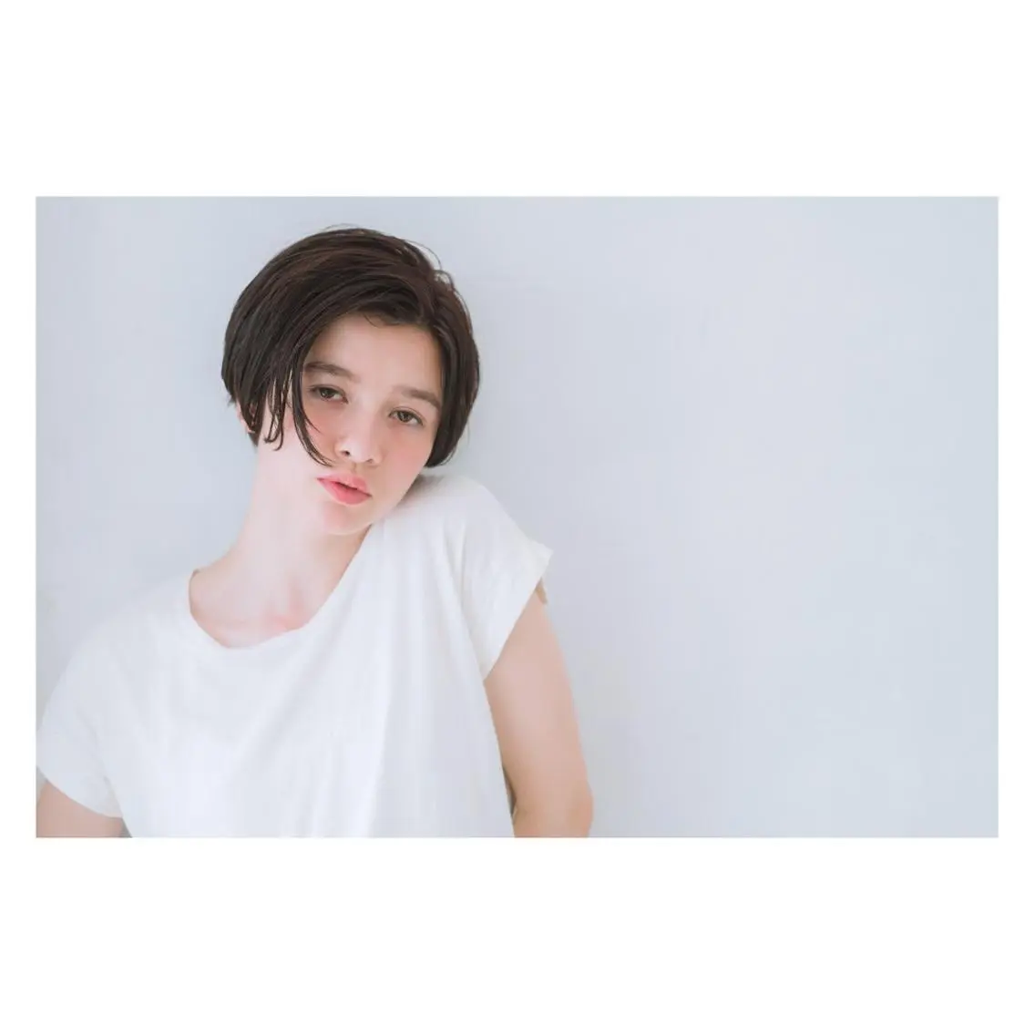 ショート カラー パーマ ヘアアレンジ ブリーチ グラデーションカラー ハイライトカラー ボブ 簡単アレンジ 【ツヤ髪美容師】 ツダケイスケのヘアスタイル
