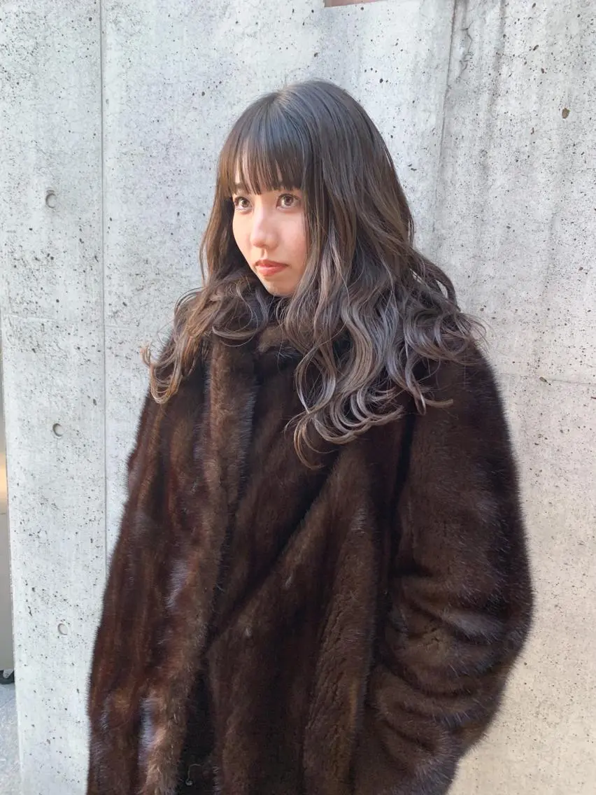 カット+フルカラー【ウルフカット/顔まわりレイヤー/ボブ/ショートヘア/ワインレッド/オリーブ/ピンク】の写真