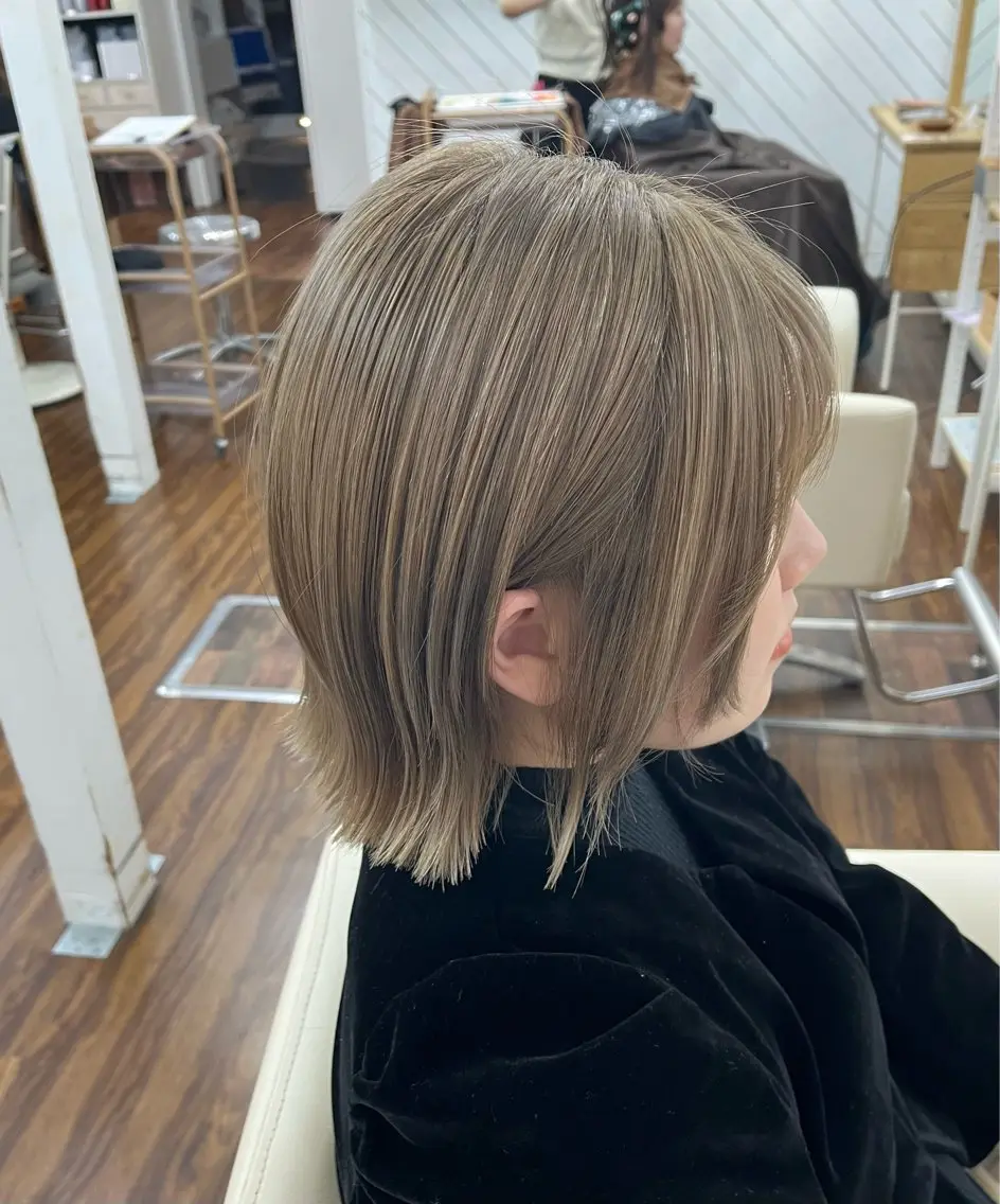 ミディアム カラー ベージュカラー ハイトーンカラー カット ヘアカラー YUIMARL 倉敷店🌸SAEのヘアスタイル