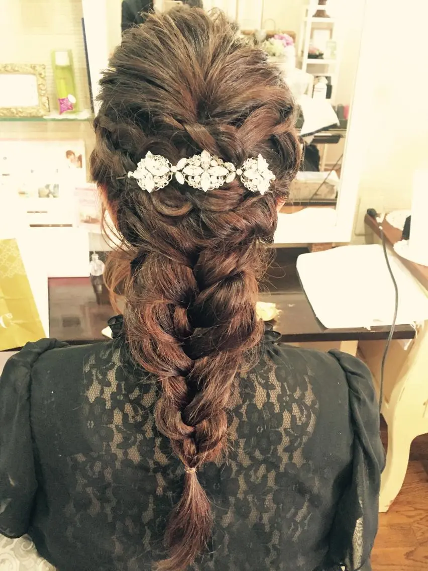 パーティーヘアセットの写真