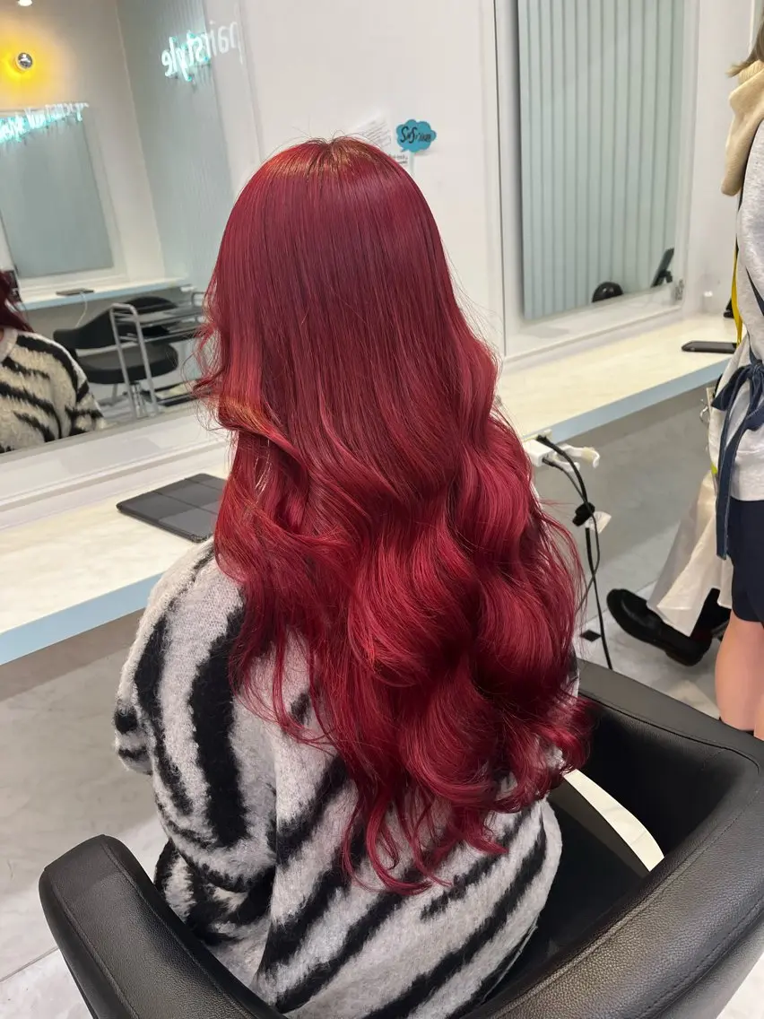 ロング カラー ヘアカラー ブリーチカラー 🩵MIZUKIのヘアスタイル