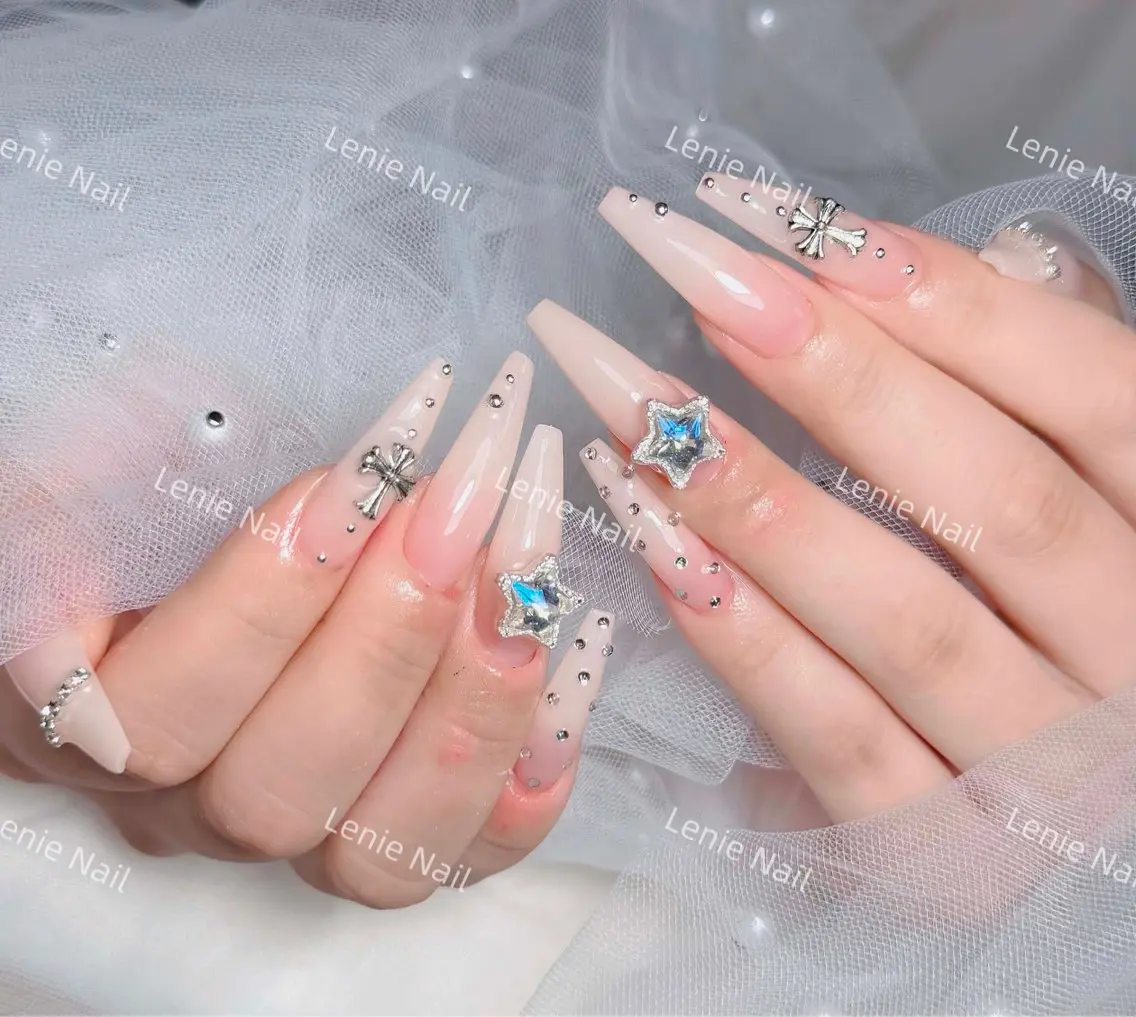ネイル アートネイル 韓国ネイル 持ち込み ワンホンネイル ハンドネイル Lenie Nail Salonのネイルデザイン