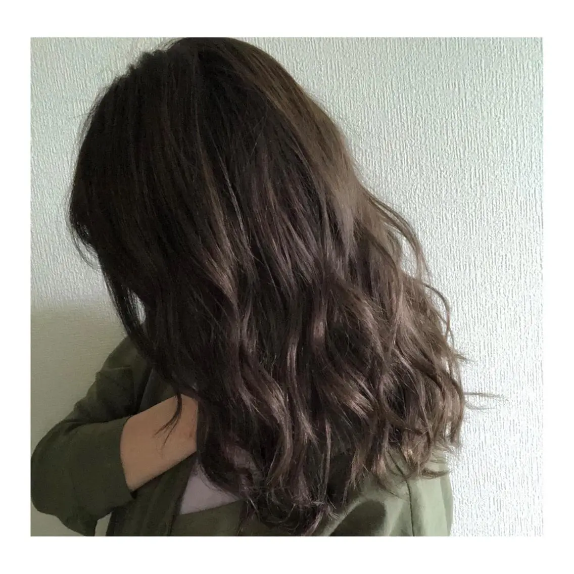 セミロング カラー 透明感カラー YUCCA -梅田-のヘアスタイル