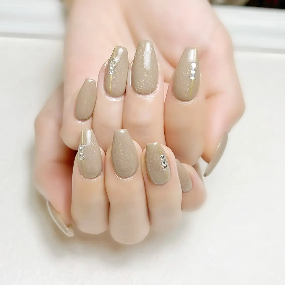 ネイル アートネイル ブラウン ラメ(グリッター) オフィスネイル ワンカラーネイル rouse nail RISATOのネイルデザイン