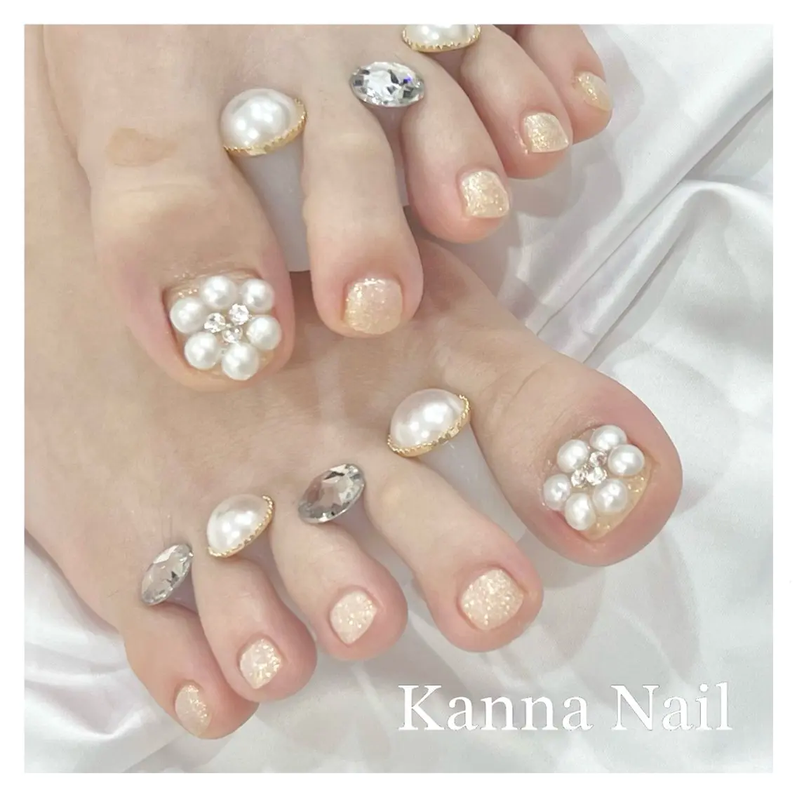 ネイル フットネイル ジェルネイル ニュアンスネイル ワンカラーネイル ワンホンネイル フットネイル Kanna Yuki カンナユキのネイルデザイン