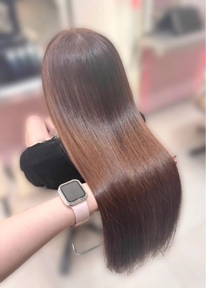 ロング カラー ブラウンカラー ショコラブラウン ヘアカラー より♡新宿♡ モデル募集中🪽のヘアスタイル