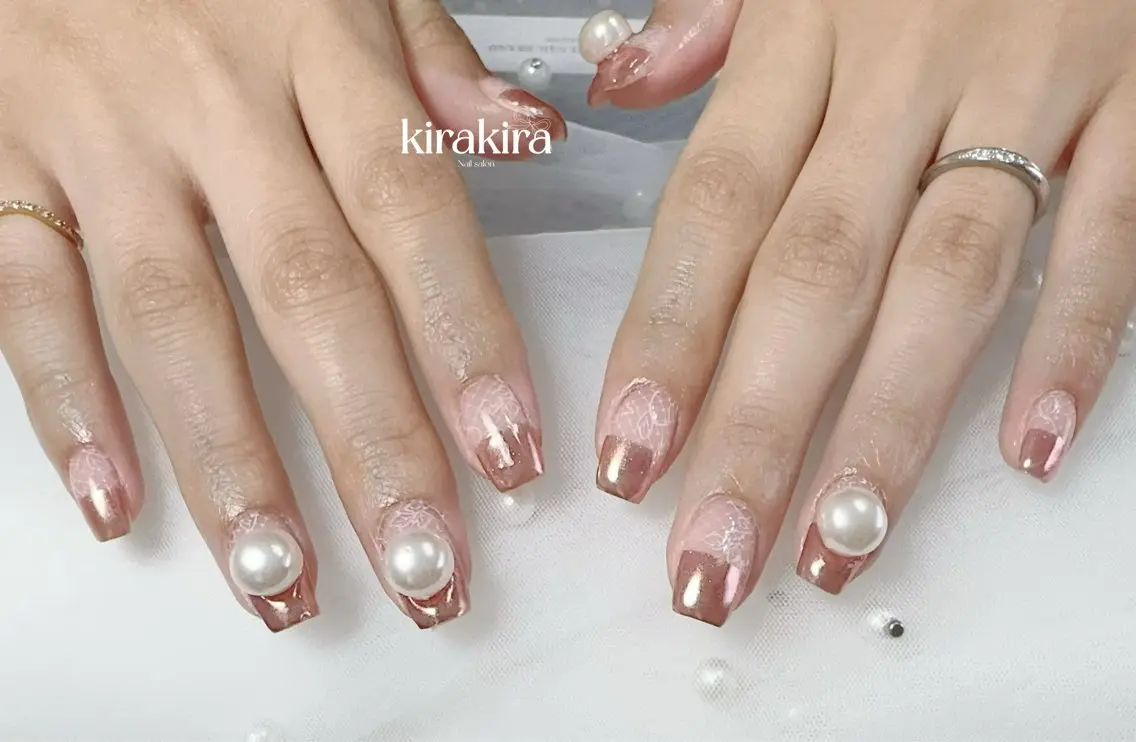 ネイル ドット ジェルネイル レース マグネットネイル ミラーネイル Kirakira Nail salonのネイルデザイン