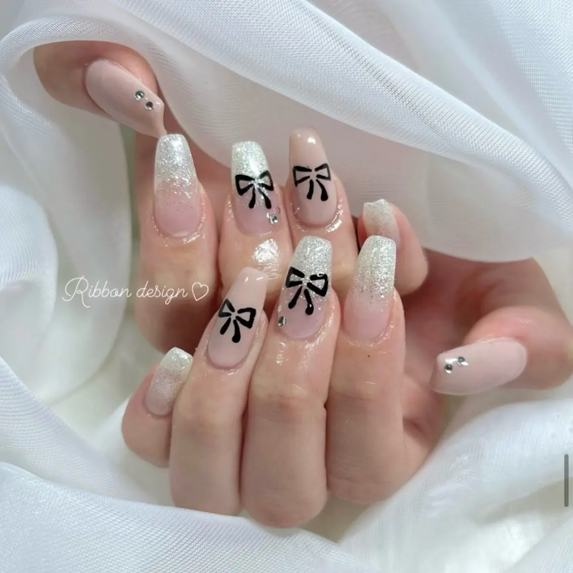 ネイル ハンドネイル Sii nail 🤍SAKIのネイルデザイン