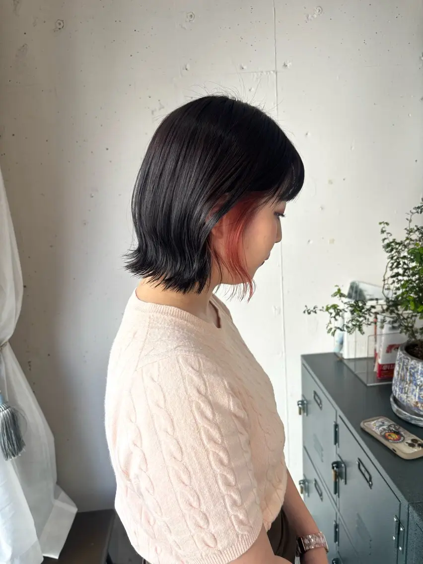 ショート ヘアカラー 🍒サクラ🍒 /透明感カラー/艶髪のヘアスタイル