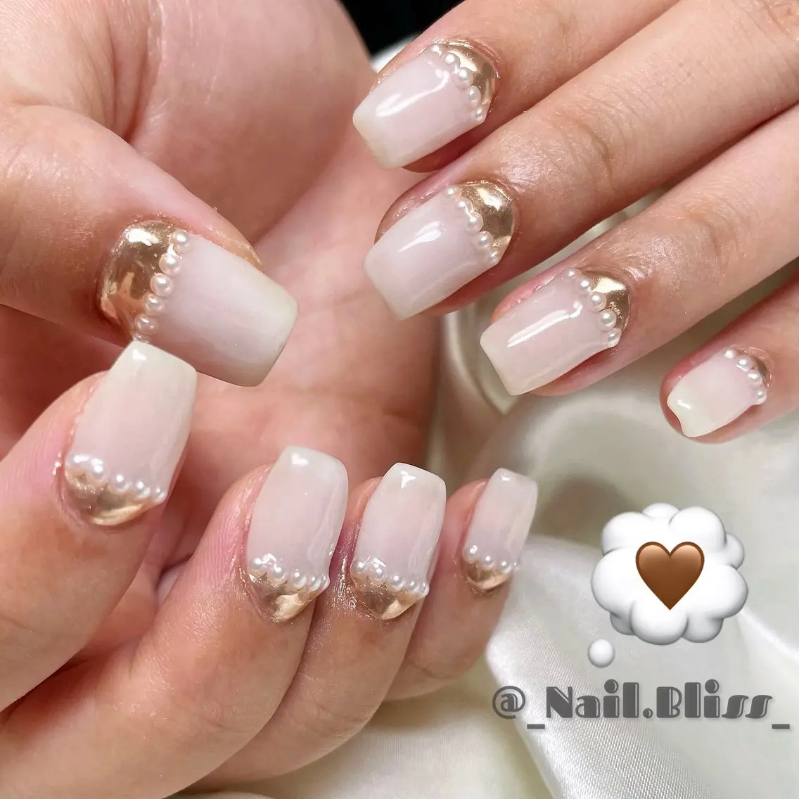 ネイル フレンチネイル ミラーネイル 持ち込み ハンドネイル NAIL BLISSのネイルデザイン
