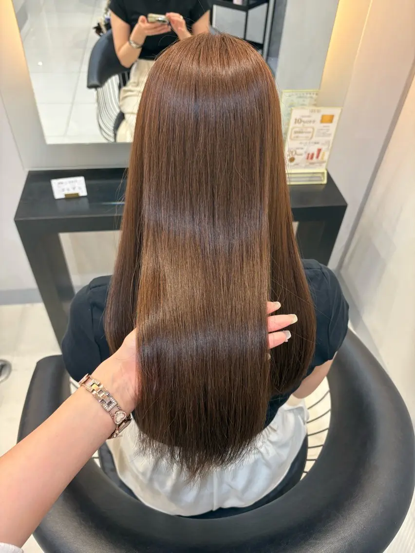 セミロング ヘアカラー かな🎀ダブルカラー /エクステのヘアスタイル