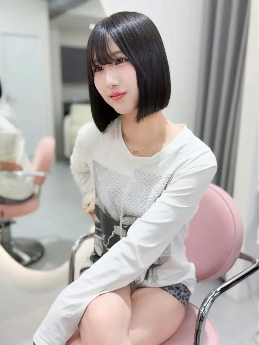 ショート カラー ヘアアレンジ カット ヘアカラー 縮毛矯正 トリートメント ヘッドスパ ヘアセット 縮毛矯正🤍 ボブ/ HIKARIのヘアスタイル