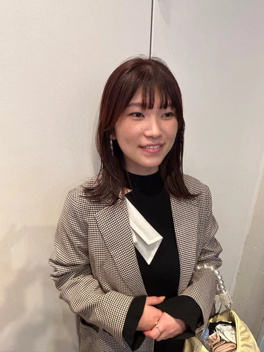 ミディアム カラー ナチュラル大人っぽい スタイル　MAORIのヘアスタイル