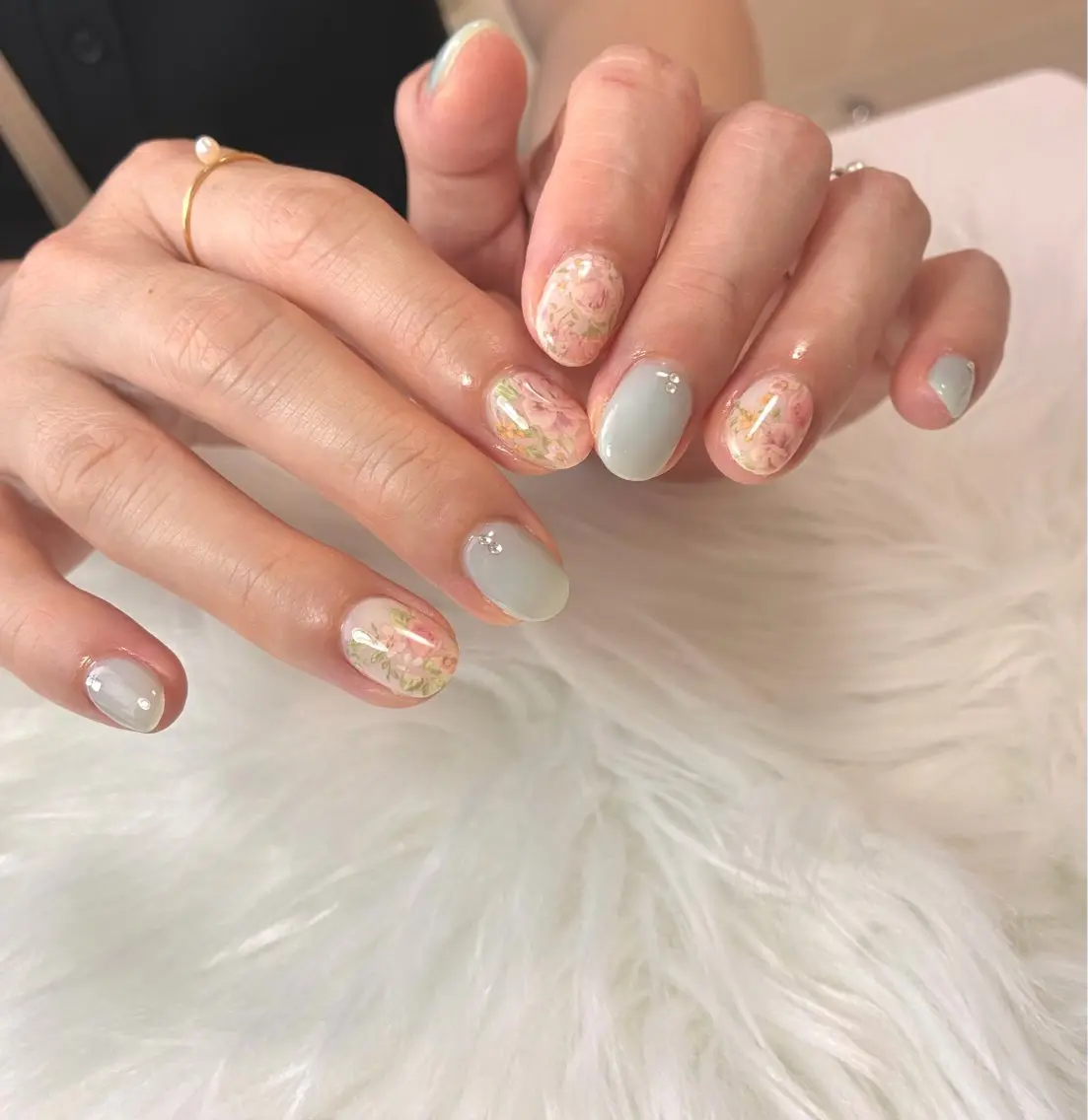 ネイル ハンドネイル 伊藤 菜緒のネイルデザイン