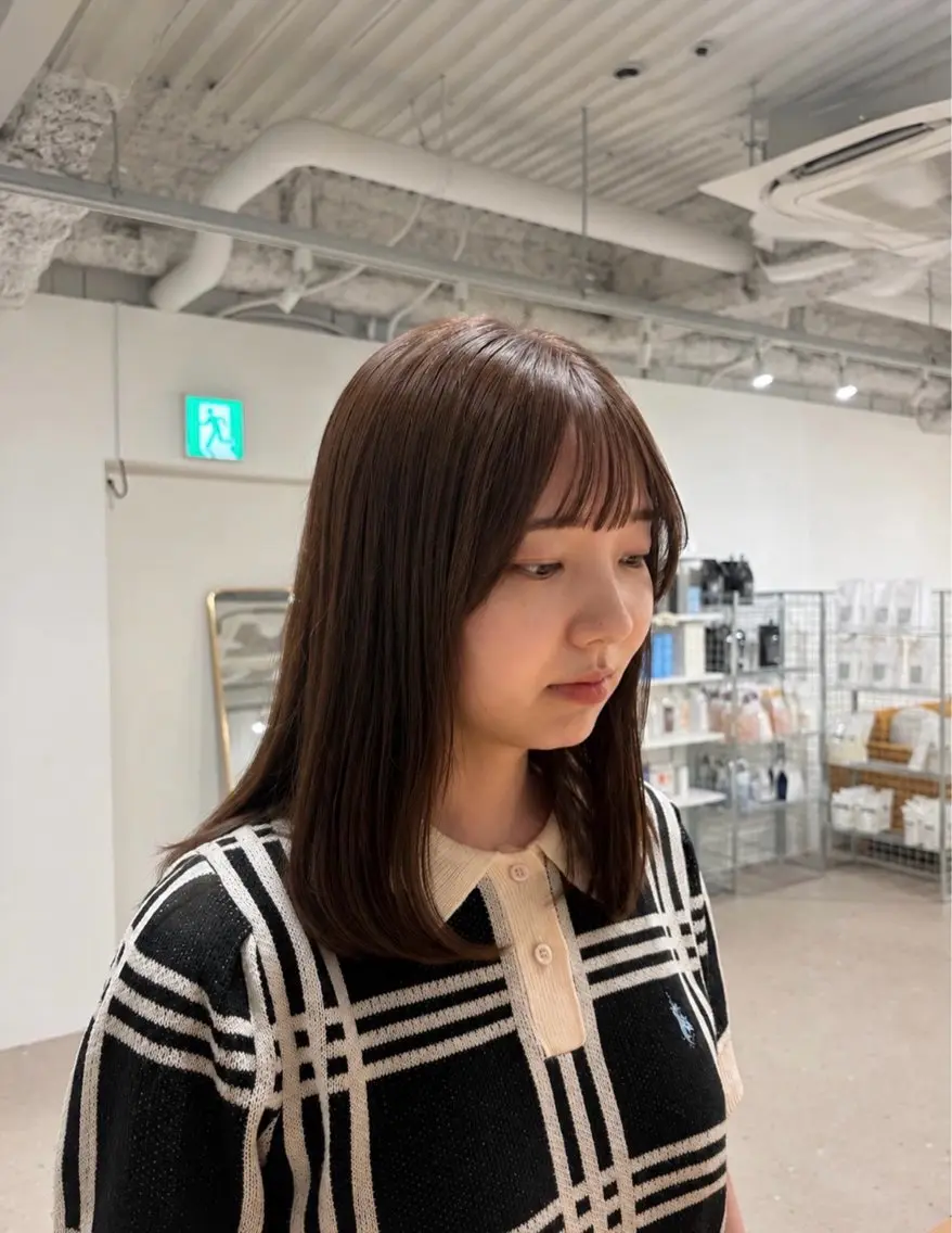 カラー 松本 ゆらのヘアスタイル