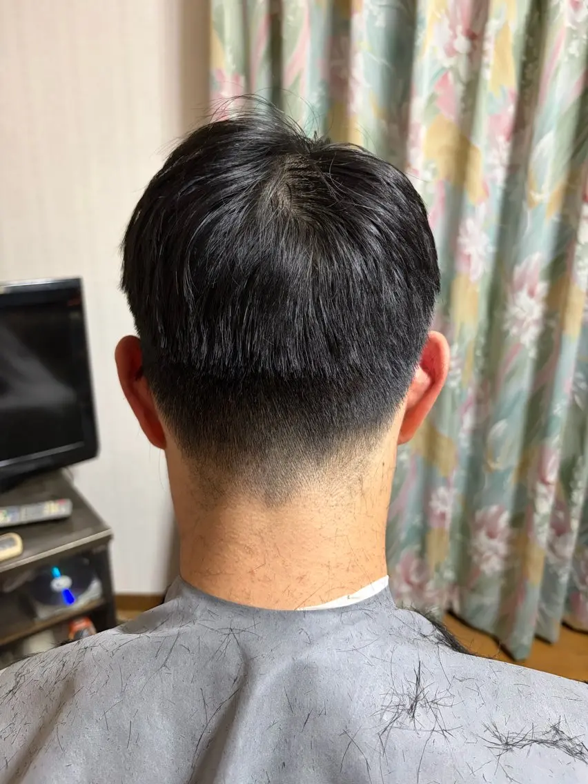 ミディアム 中村 邦明のヘアスタイル