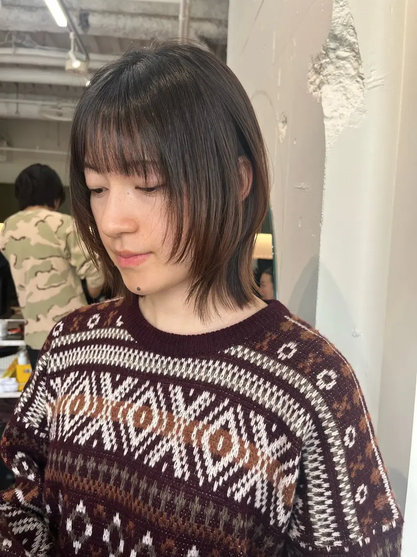 ミディアム くびれヘア レイヤーカット カット トリートメント 縮毛/パーマ/カラー LUVISM佐藤里咲のヘアスタイル