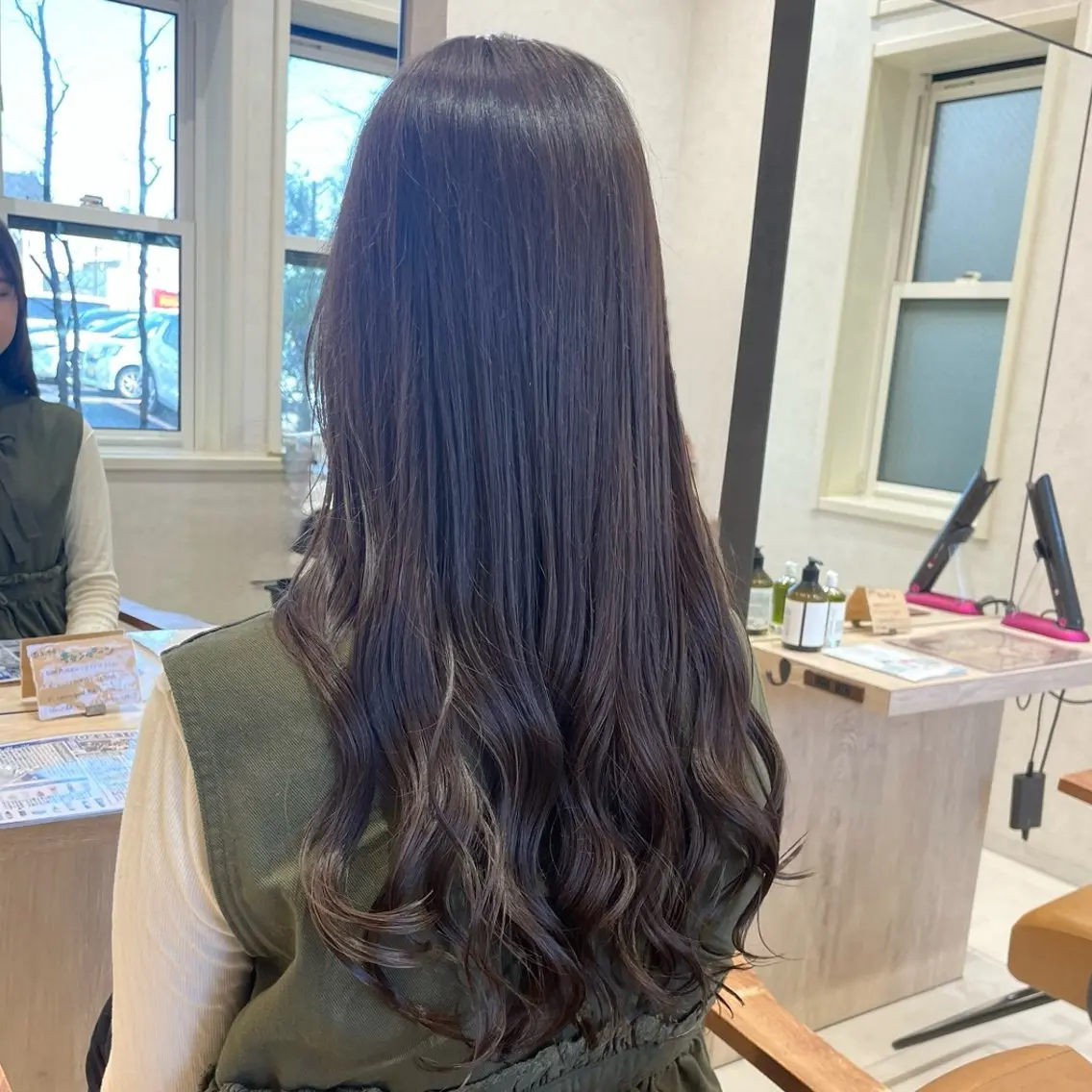 ロング カラー ベージュカラー 透明感カラー カット ヘアカラー 大人可愛いhair 🐾🩵HANAのヘアスタイル