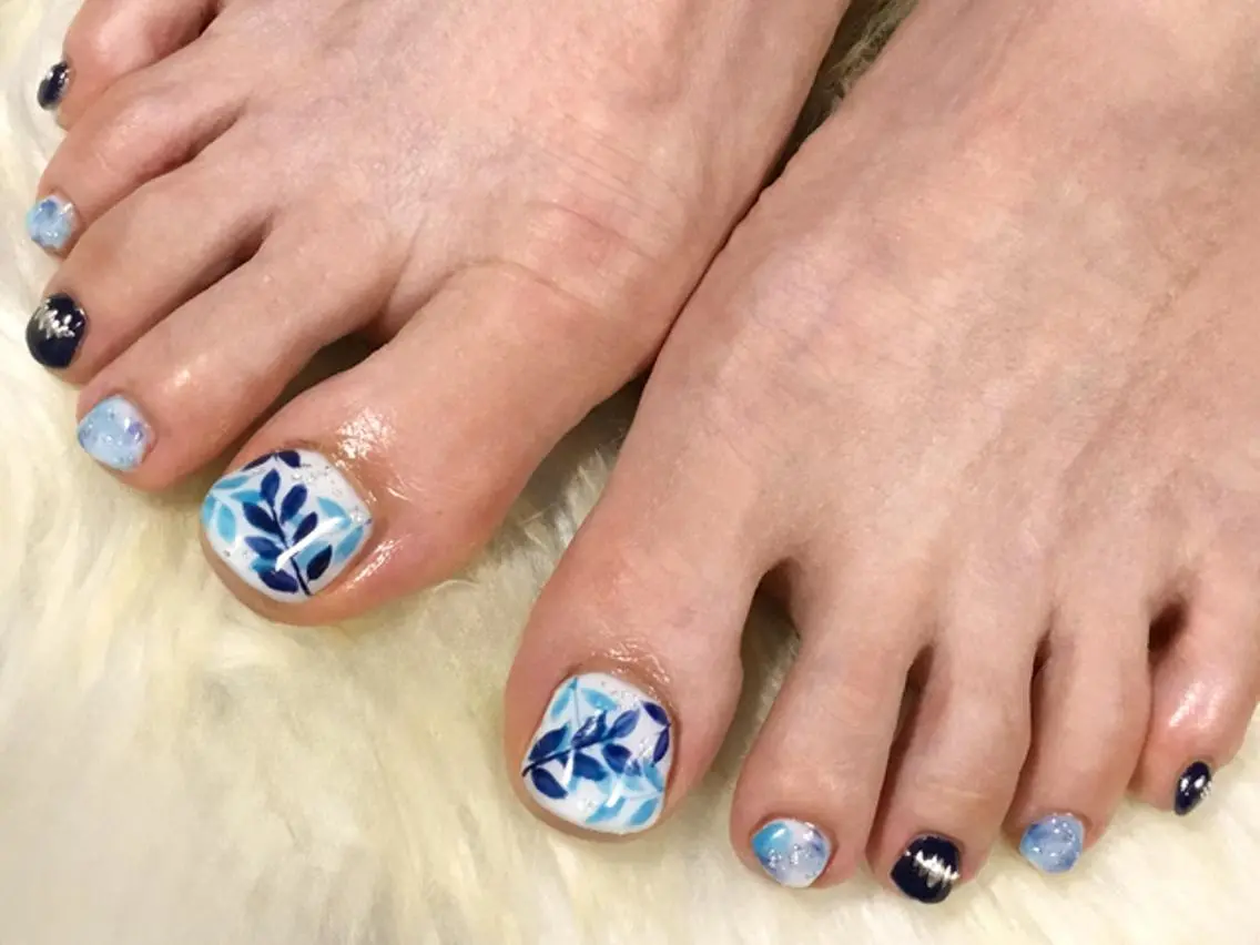 ネイル フットネイル Yuika. hのネイルデザイン