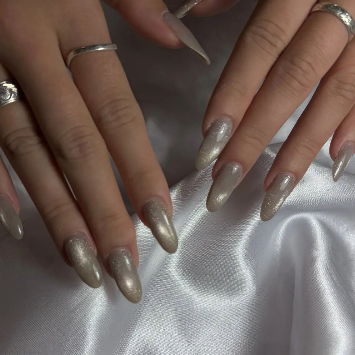 ネイル LAVISH sakiのネイルデザイン