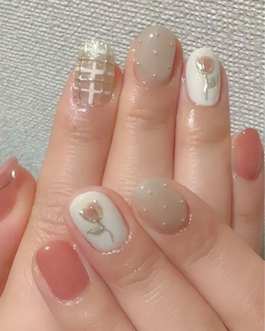 ネイル アートネイル ジェルネイル 持ち込み なかにし めぐみのネイルデザイン