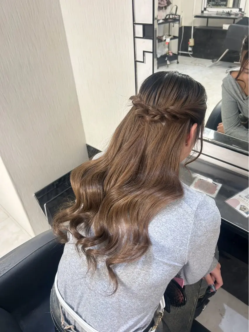 ロング ヘアセット ベルグロー🧡 心斎橋スタッフ🦋のヘアスタイル
