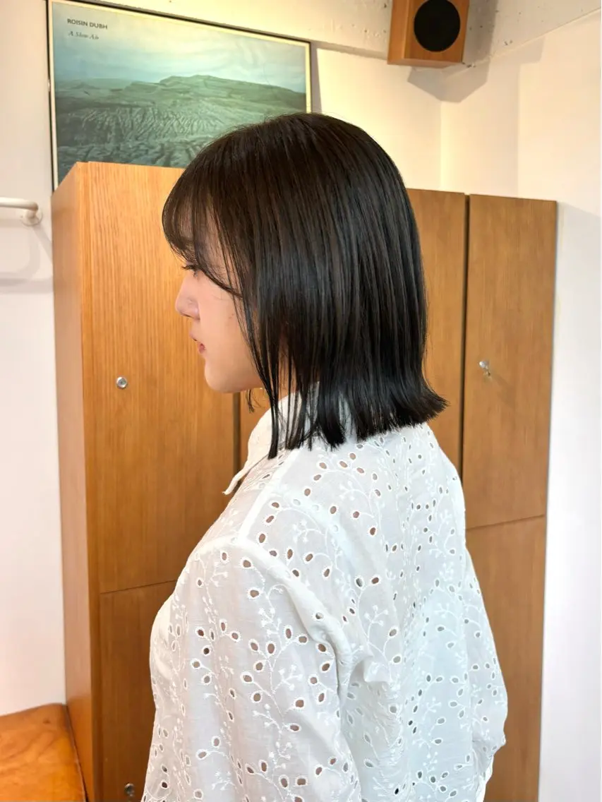 ミディアム 切りっぱなしボブ ボブ 外ハネヘア Hikaru☆彡 カラー/立川のヘアスタイル