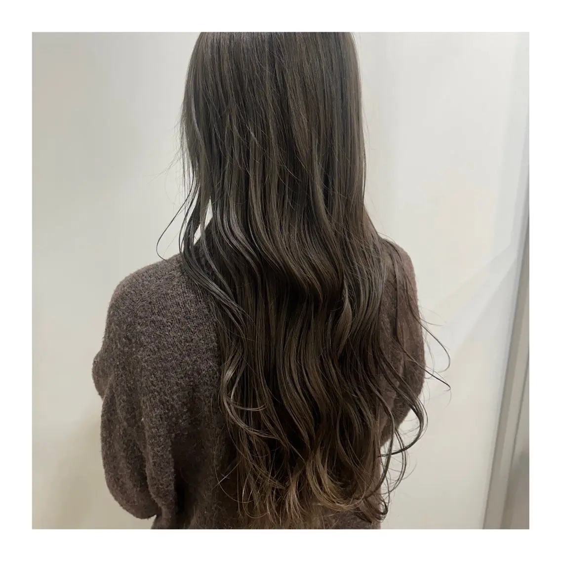ロング カラー あべ ゆうかのヘアスタイル