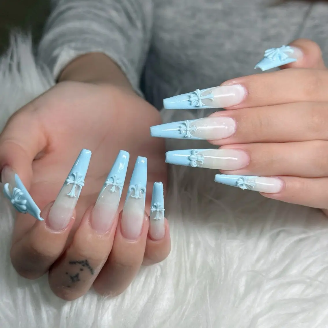 ネイル べっ甲ネイル チークネイル フラッシュネイル フラワーネイル フットネイル ハンドネイル Hani Nail Salonのネイルデザイン