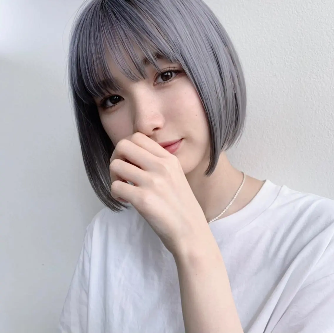 ショート カラー i'll 未空のヘアスタイル