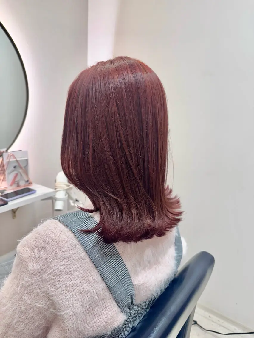 ミディアム カラー ヘアカラー トリートメント 《韓国レイヤー特化》 艶髪✨EMIのヘアスタイル