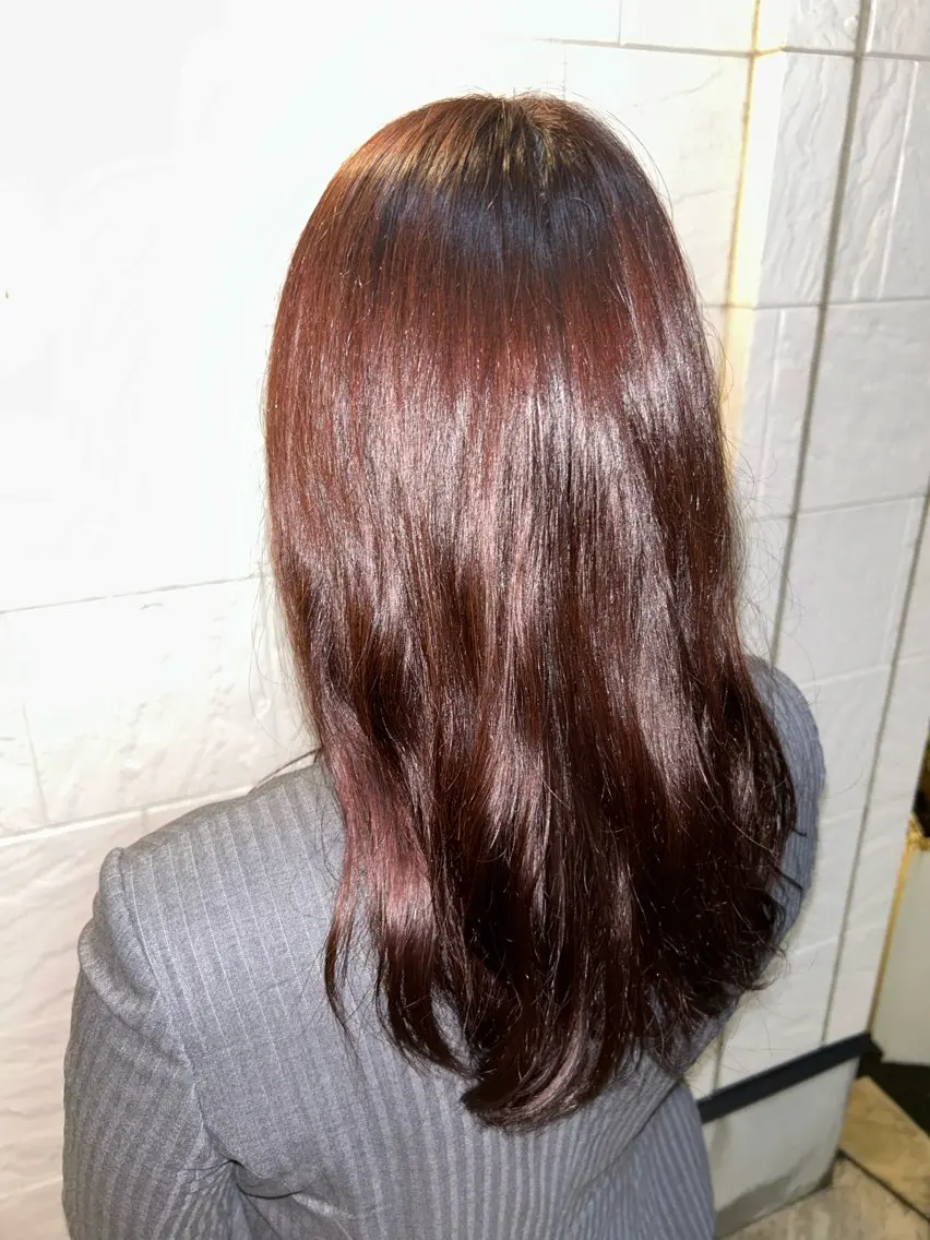カラー ブラウンカラー ピンクカラー 播磨 茉侑のヘアスタイル