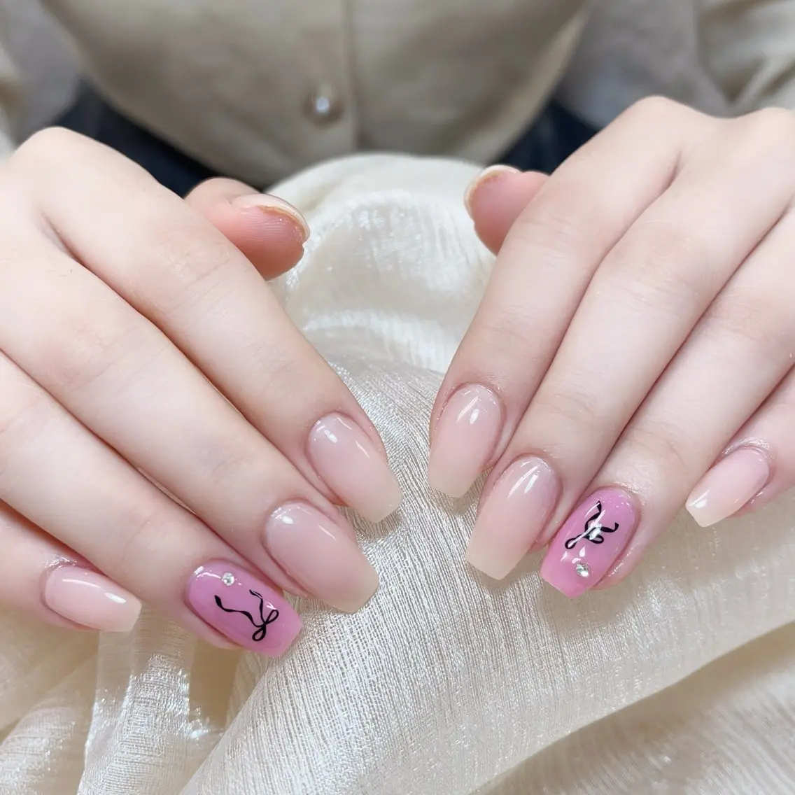 ネイル ハンドネイル DUO MIサロンのネイルデザイン