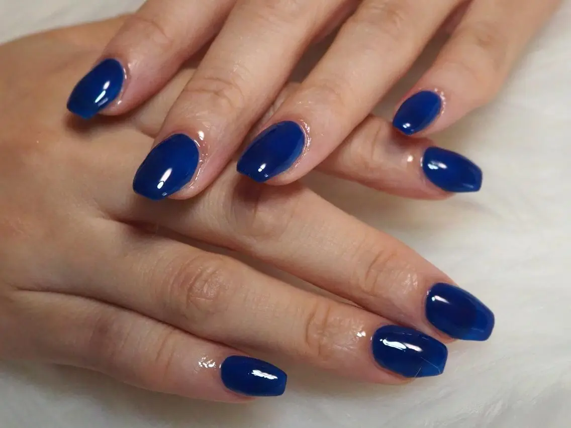 ネイル ブルー ワンカラーネイル シンプルネイル happiness nailのネイルデザイン