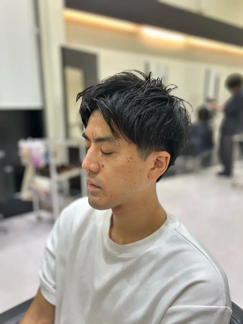 メンズ カトウ ヒロナミのヘアスタイル