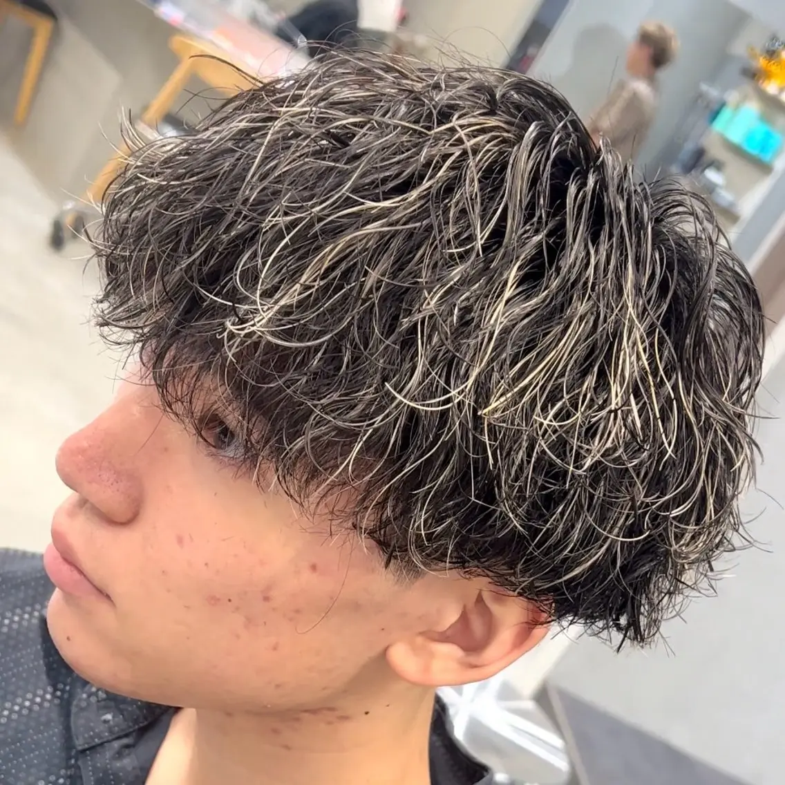 ミディアム カラー ヘアアレンジ メンズ fifth 石川 凪のヘアスタイル
