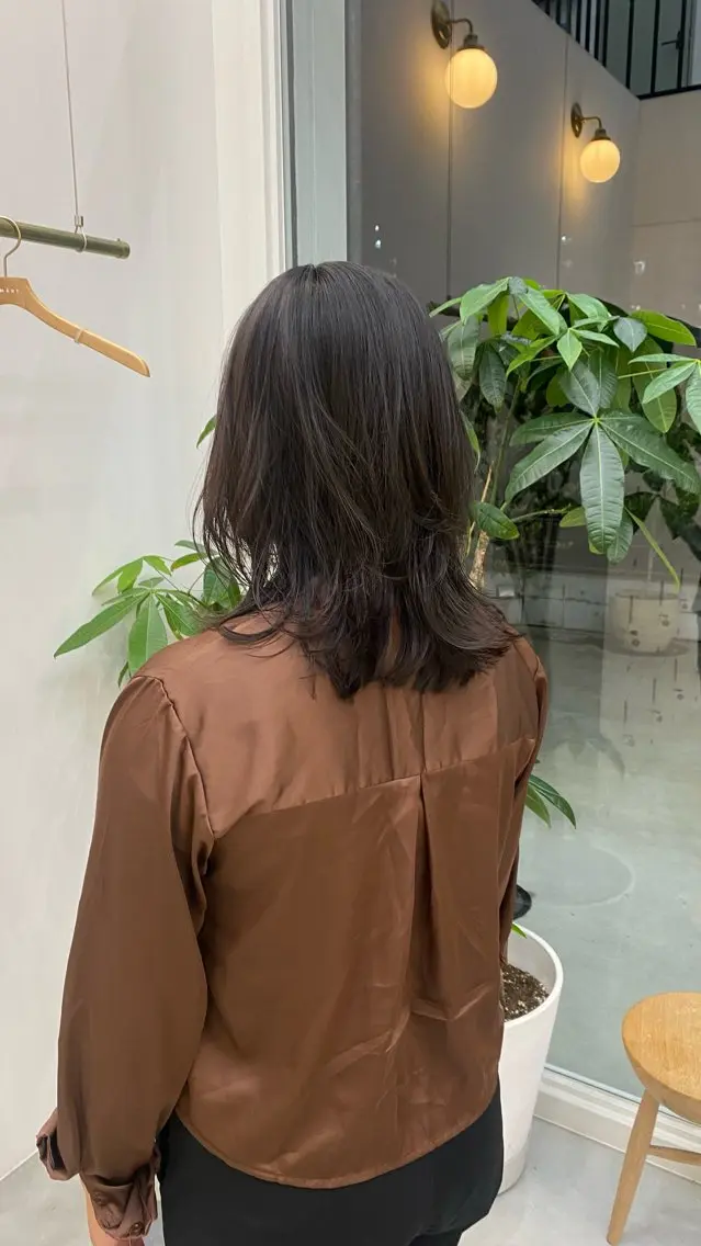 ミディアム 黒木 心温のヘアスタイル