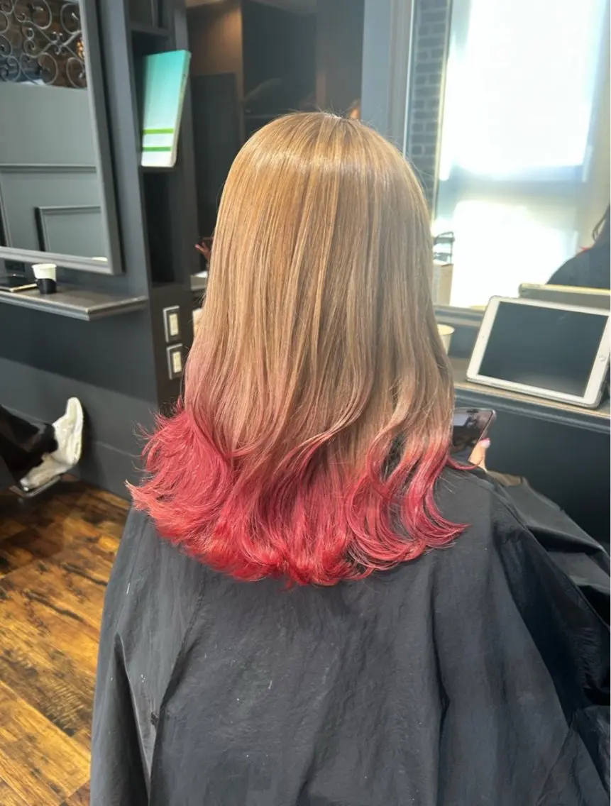 ロング カラー ヘアアレンジ ヘアカラー トリートメント Rina🌷 ダメージレスカラーのヘアスタイル