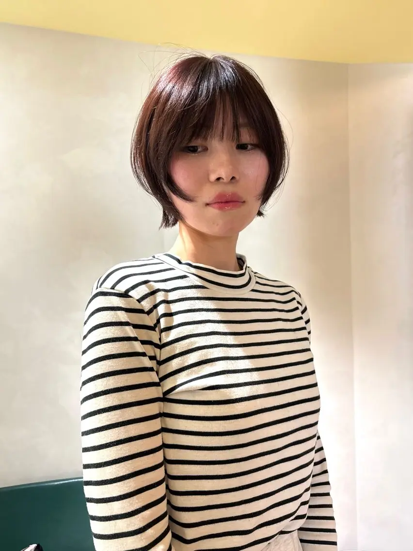 ショート カラー レイヤーカット mio／ 大阪美容室のヘアスタイル