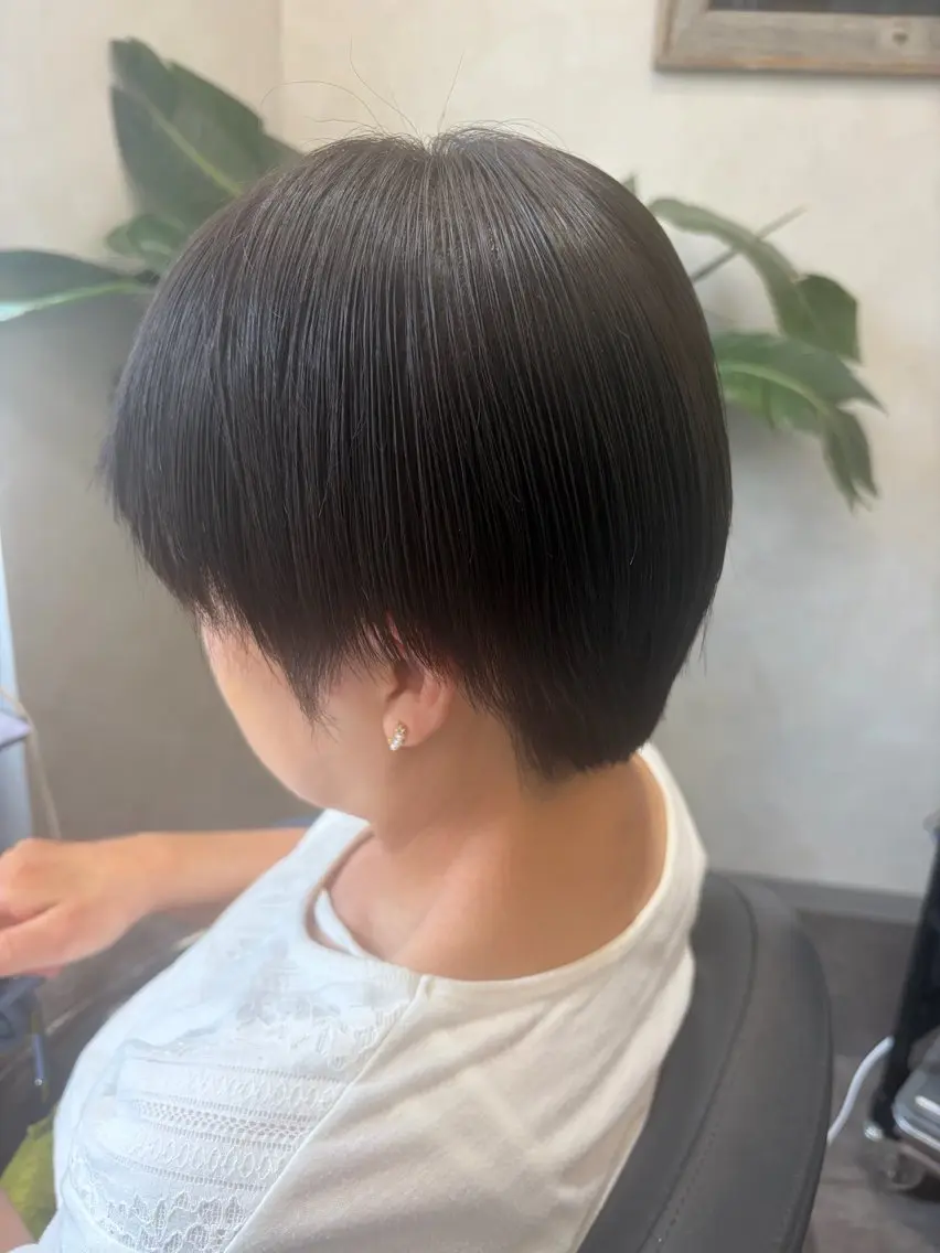 ショート カラー ヘアカラー トリートメント three_ ナオキのヘアスタイル