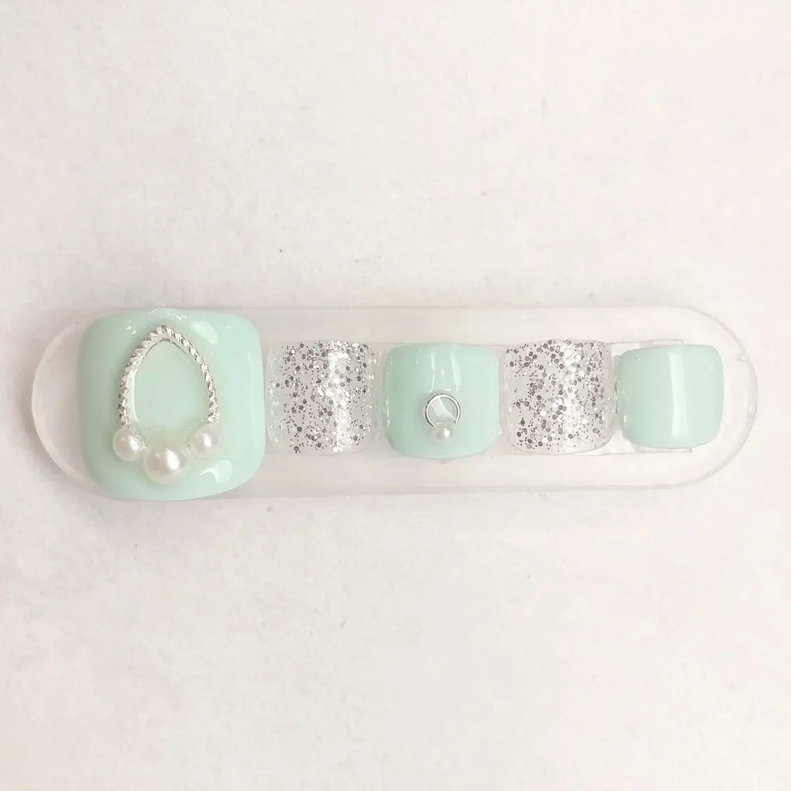 ネイル Tiary Nail ♡minako♡のネイルデザイン