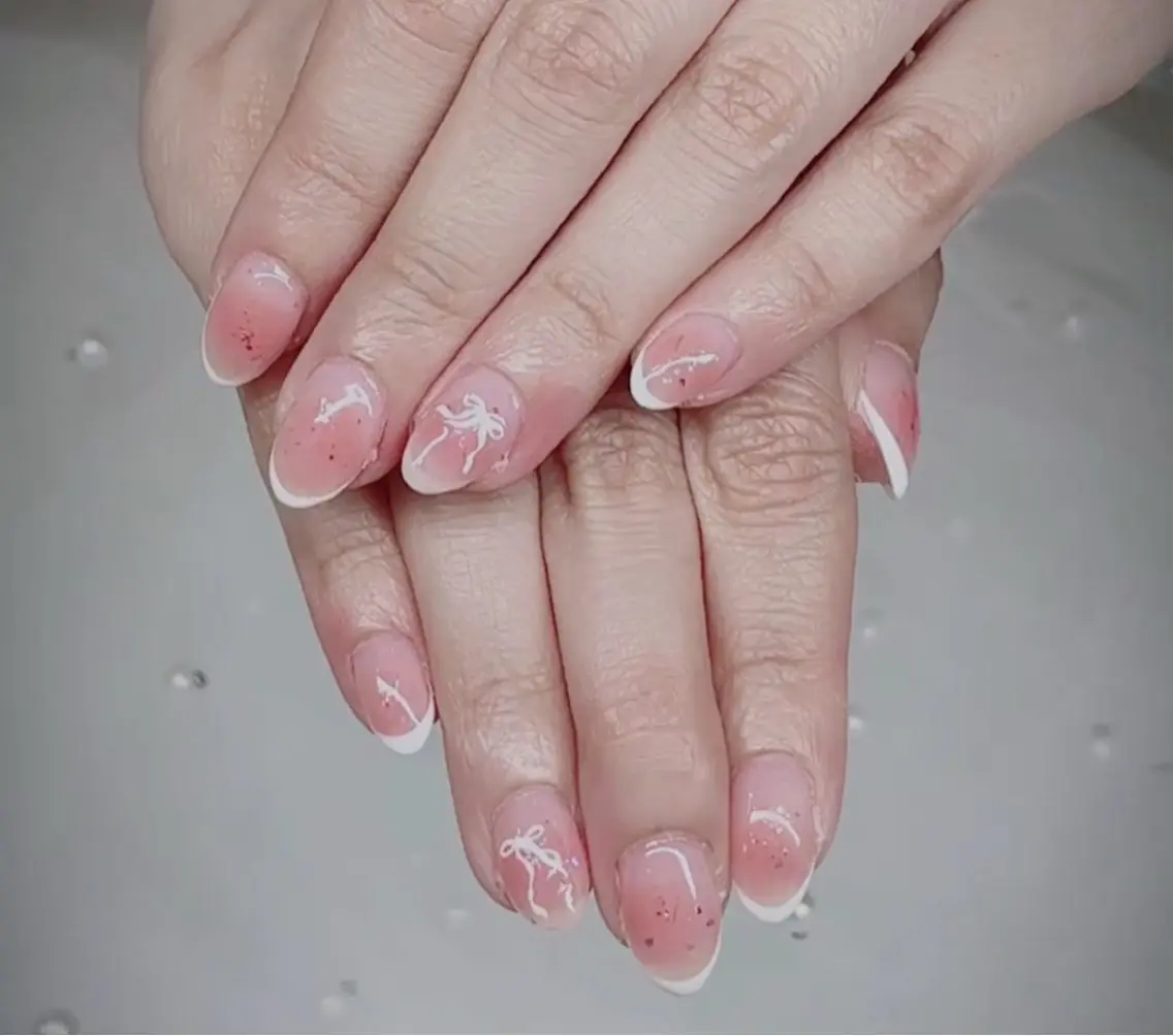 ネイル グラデーション Mio Nailのネイルデザイン