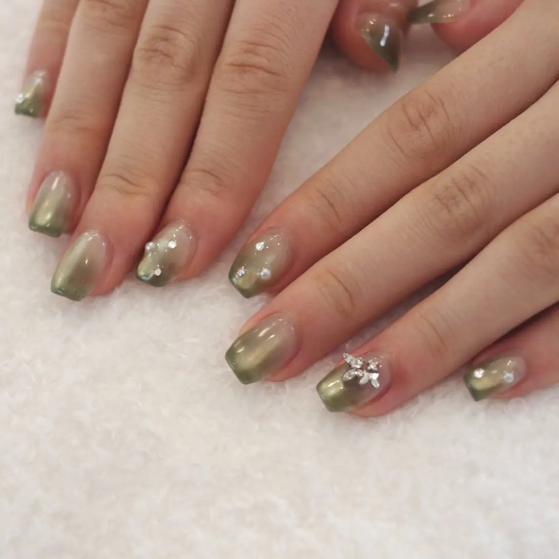 ネイル Halo Nail ／Miuのネイルデザイン