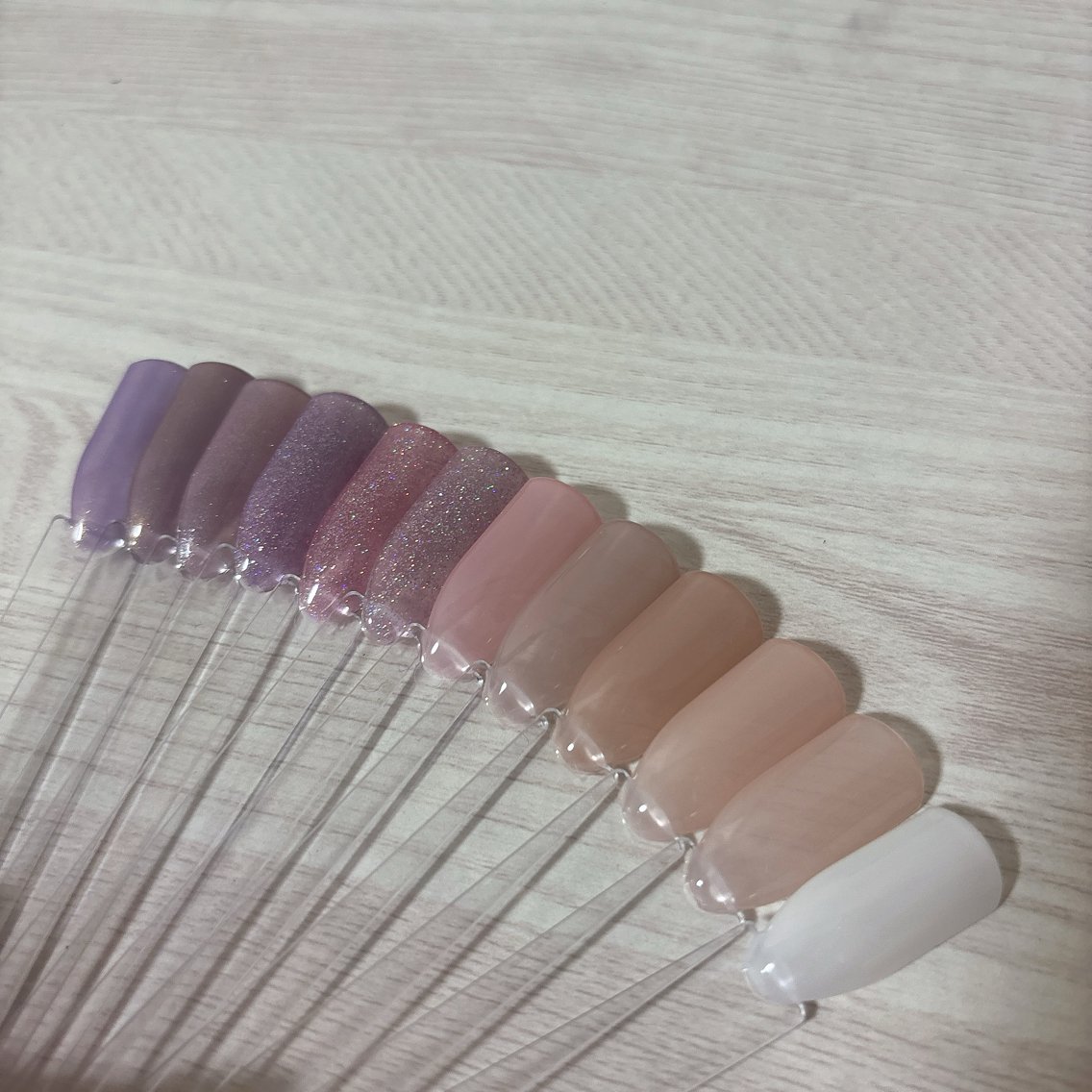 【オフあり】チップ長さ出し10本まで無料✨ワンカラーの写真