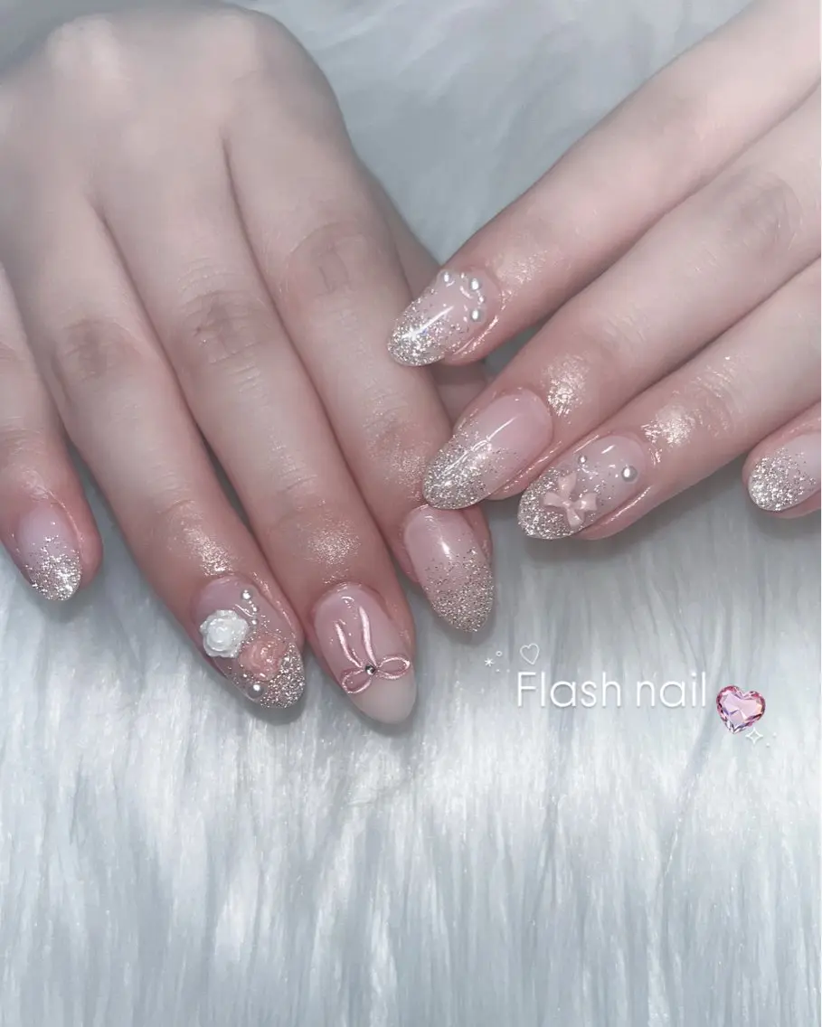 ネイル アートネイル KOKONA 🎀のネイルデザイン