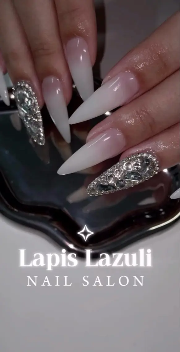 ネイル ハンドネイル 💎ラピスラズリ RIONAのネイルデザイン