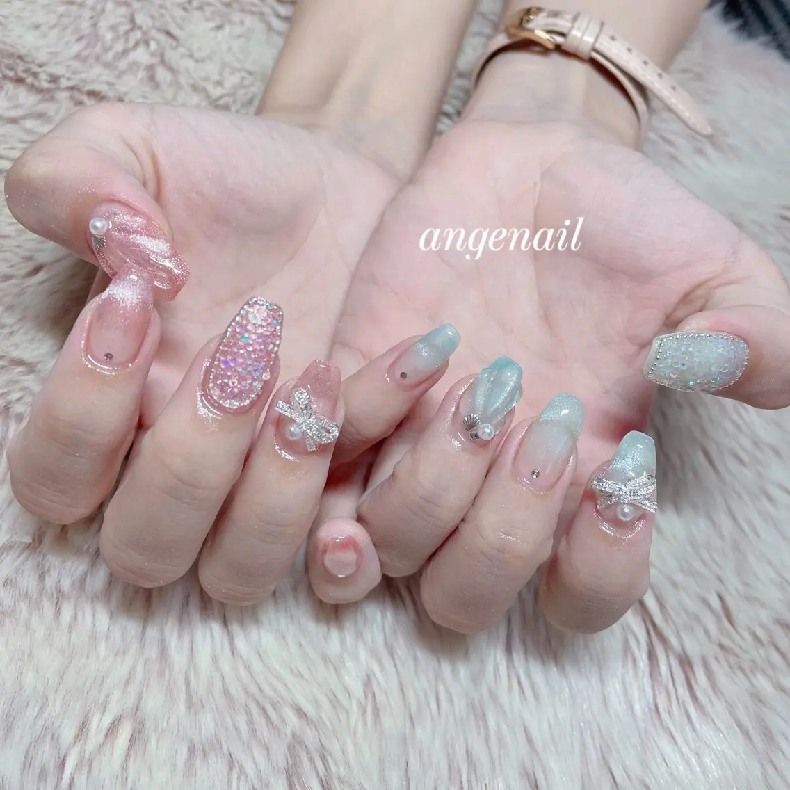 ネイル ハンドネイル オーナーネイリスト MAKIのネイルデザイン