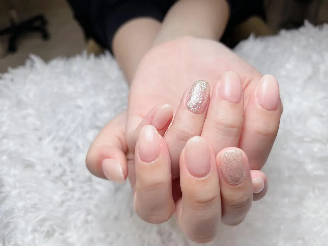 ネイル ki🍒🍒 ki ツルツルネイルのネイルデザイン